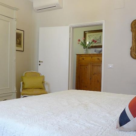 Arlecchino Daire Floransa Oda fotoğraf
